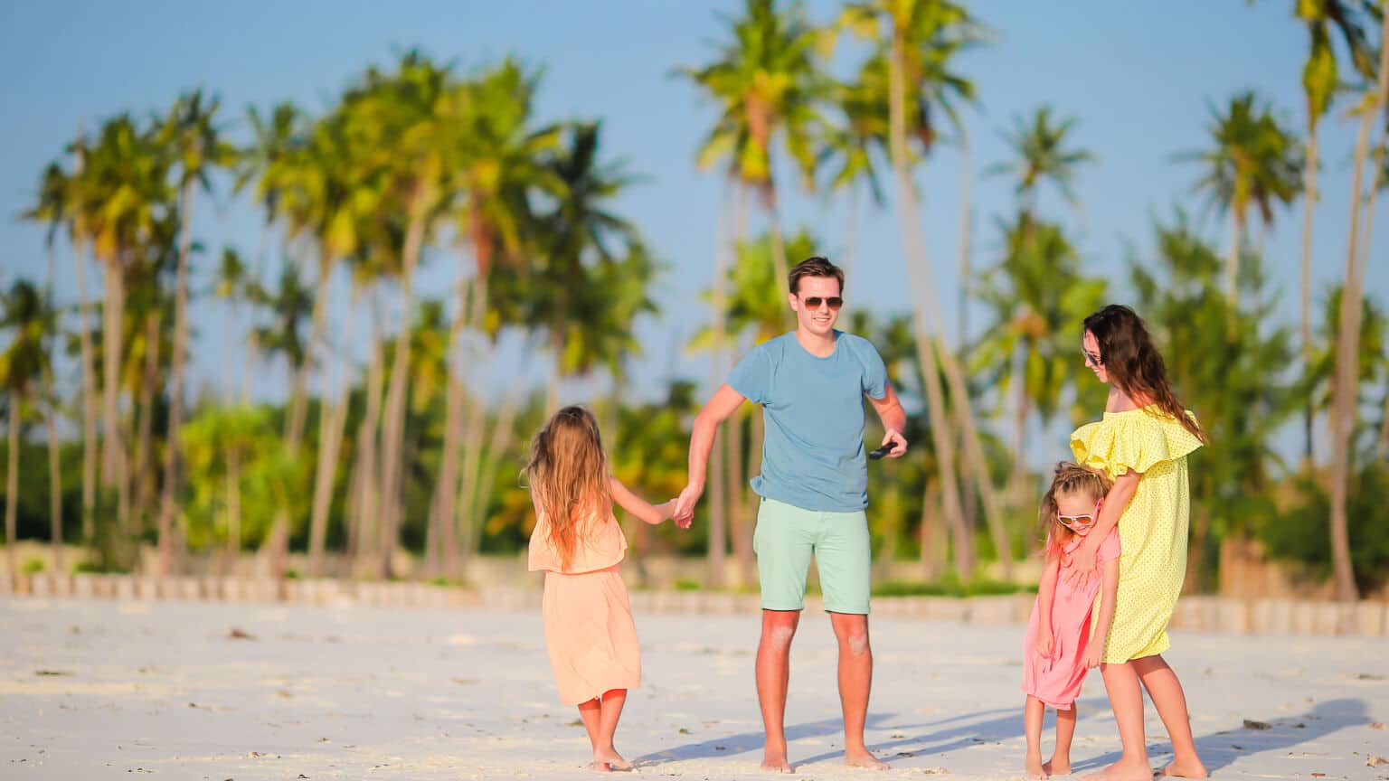 Tất cả các bãi biển trên St. Lucia đều là công cộng, vì vậy bạn ít nhiều có thể tự do tham quan bất cứ bãi biển nào bạn muốn.